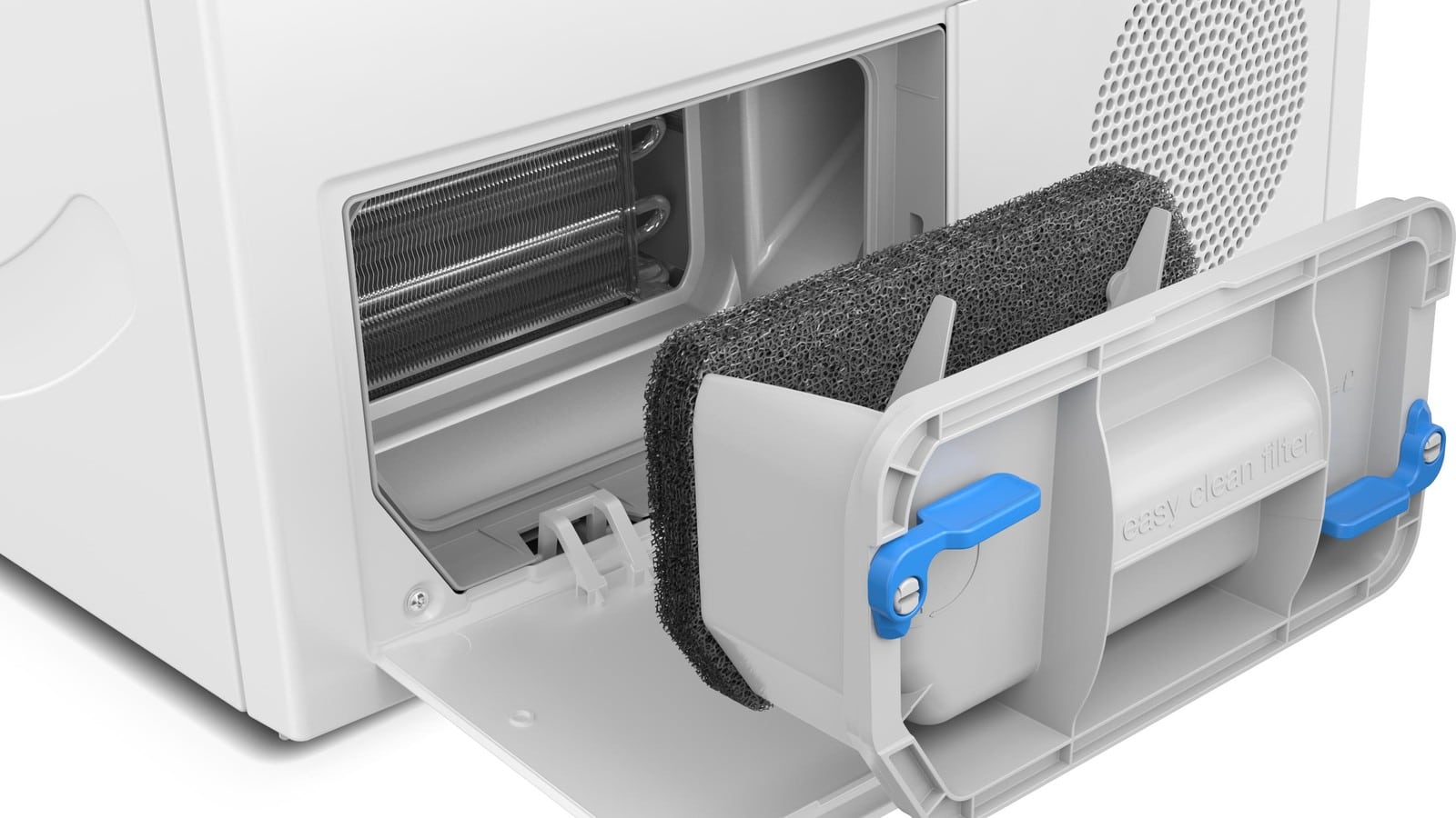 Matelas filtrant Easy Clean sorti de la trappe d’un sèche-linge Bosch