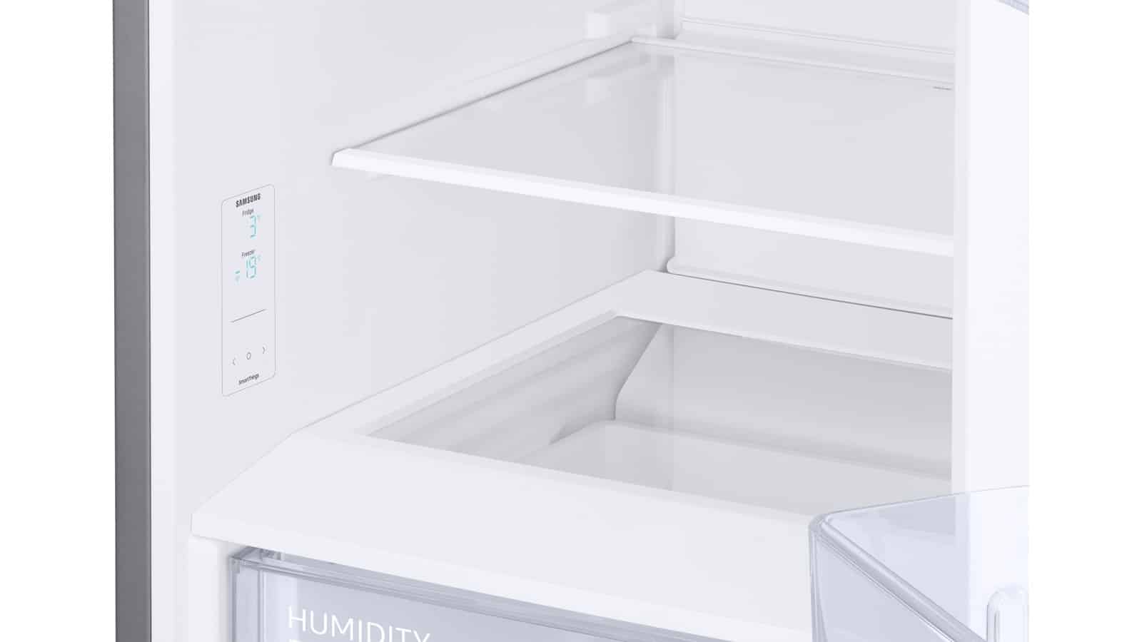 Afficheur de température à l’intérieur du réfrigérateur Samsung RB34C600CSA